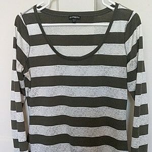 Express long sleeved top